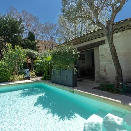 - Oasis Centre Charme Villa Montpellier