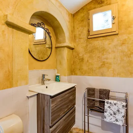 - Oasis Centre Charme * مونبيلييه